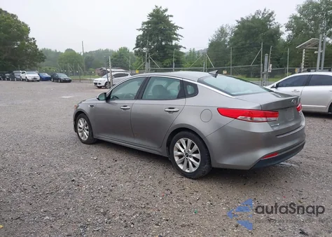 2016 Kia Optima Ex z USA, uszkodzony, nr VIN 5XXGU4L30GG085317
